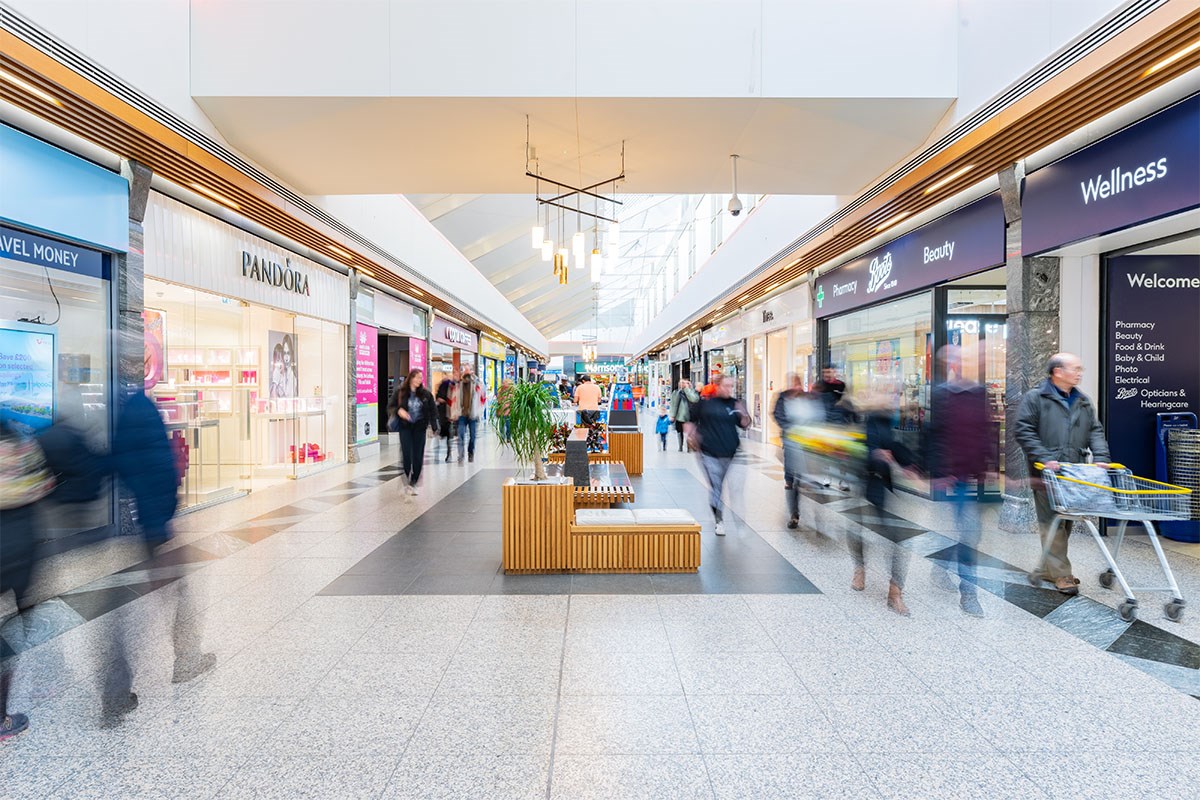 pandora-and-boots-at-gyle