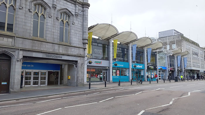 Trinity_Centre_Aberdeen_-_Union_Street_entrance_-_April_2023