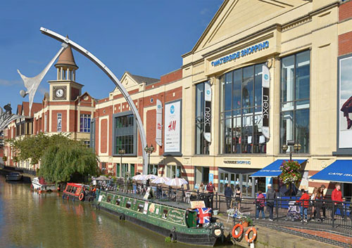 Waterside_shopping_centre_1_-_28de80_-_e83dcb00272f5123dd230e2553b06400212c28d1